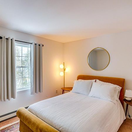 Private Guest House In Dtwn Lenox, Walk To Dining! Exterior foto